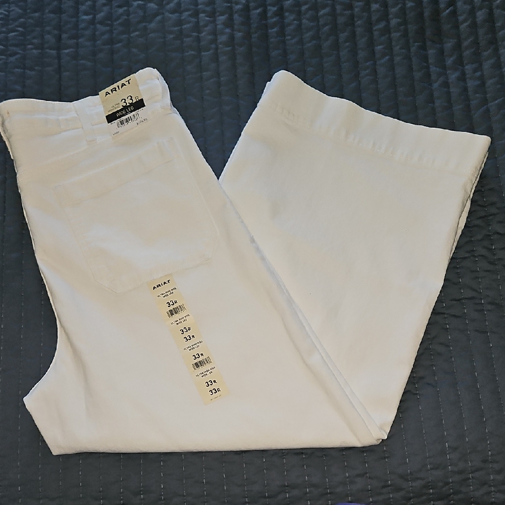 Ariat Countryside‎ Ultra High Rise Wide Leg Crop Denim: White: 33R